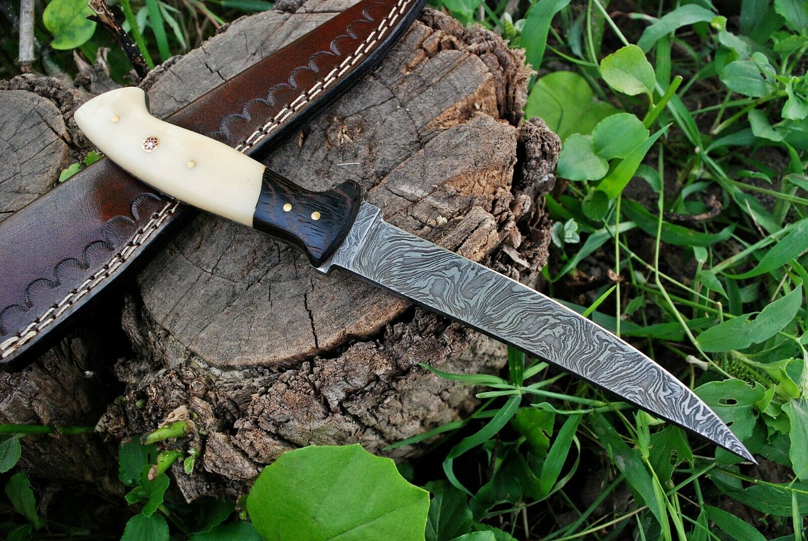 Exquisite 11-Inch Custom Damascus Steel Fillet Knife with Wenge Wood & Bone Handle - Korvel