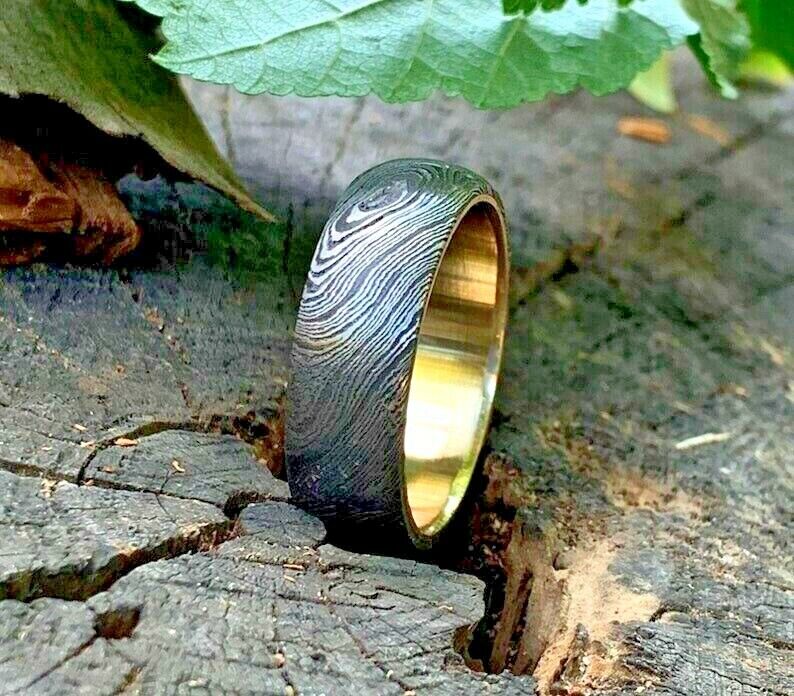 Personalized Damascus Steel Anniversary Band with Elegant Brass Inlay - Korvel