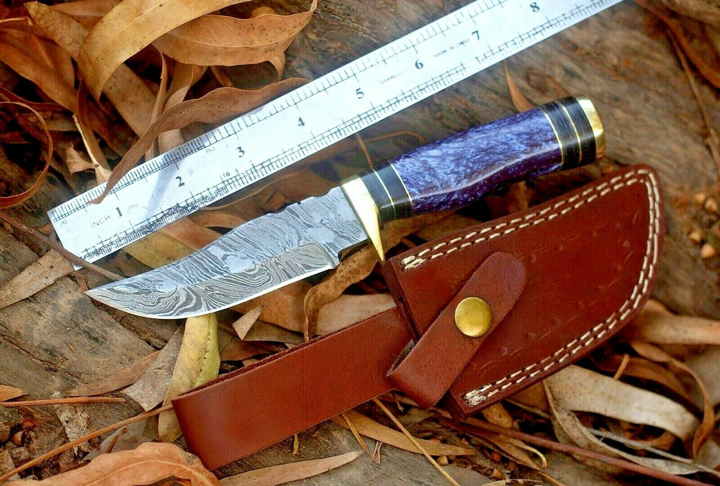 Artisan Crafted Damascus Steel Hunting Knife with Pearl Resin Handle - Korvel