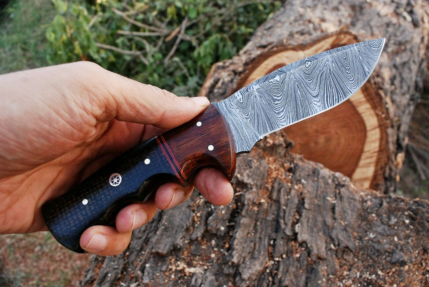 Artisan Crafted Damascus Steel Hunting Knife - Korvel