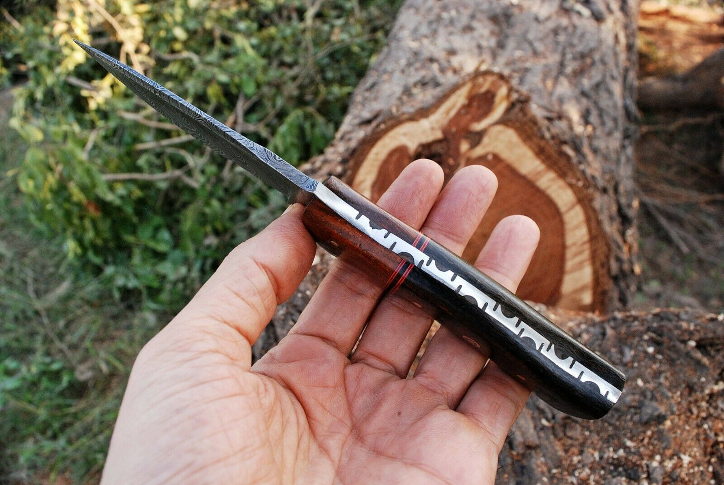 Artisan Crafted Damascus Steel Hunting Knife - Korvel