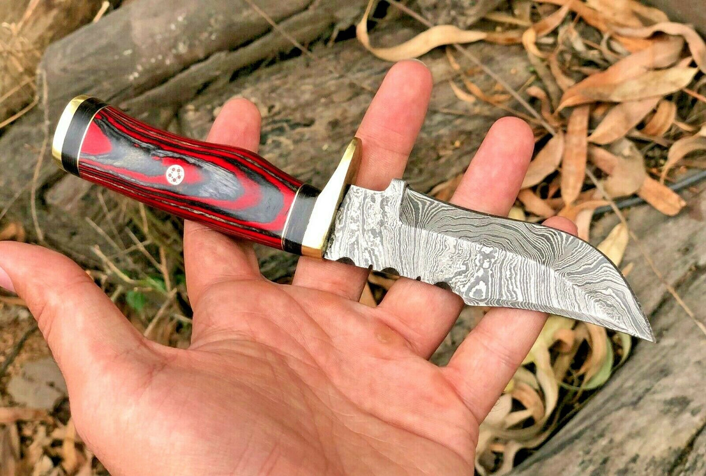 Premium Custom Damascus Steel Hunting Knife - Handcrafted Excellence - Korvel