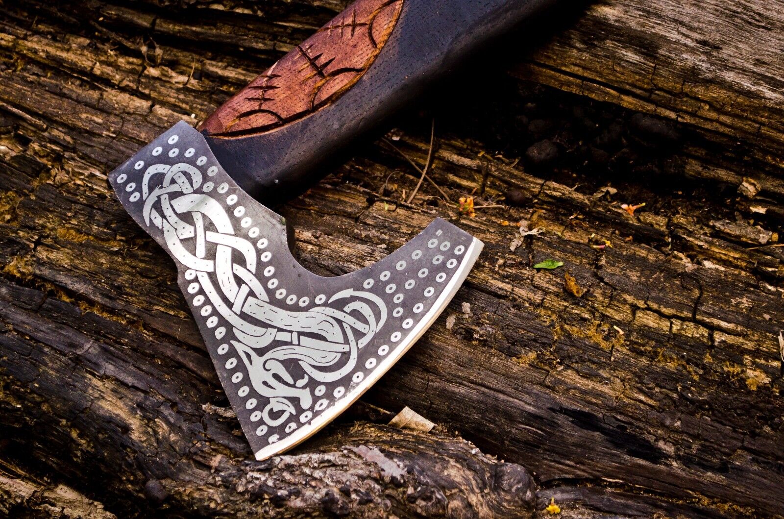 Exquisite Handcrafted Battle Axe with Engraved 1095 Steel Blade & Elegant Rosewood Handle – KBS Knives Store - Korvel