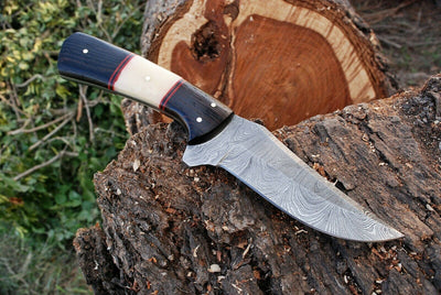 Artisan Crafted Damascus Steel Hunting Knife - Korvel