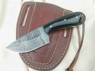Artisan Crafted Damascus Steel Skinning Knife with Buffalo Horn Handle - Korvel