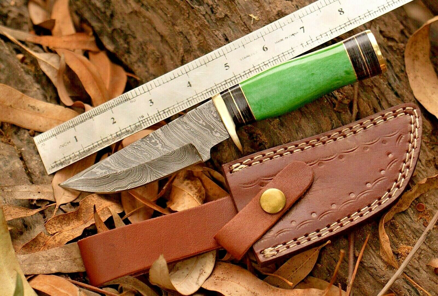 Artisan Crafted Damascus Steel Hunting Knife for Outdoor Adventures - Korvel