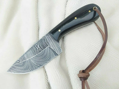 Artisan Crafted Damascus Steel Skinning Knife with Buffalo Horn Handle - Korvel