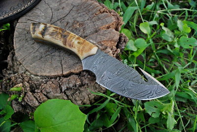 Premium Custom Damascus Steel Guthook Skinning Knife - Korvel