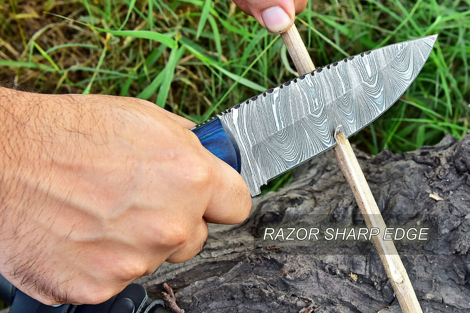 Premium Custom Damascus Steel Skinning Knife for Hunters - Korvel
