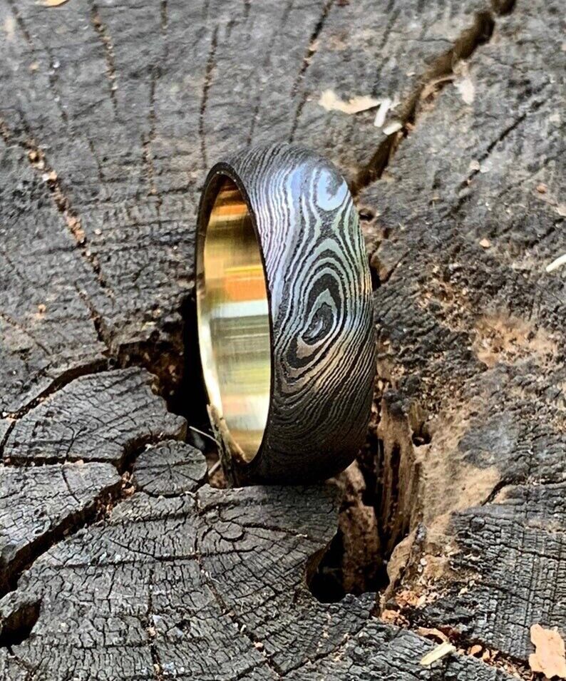 Personalized Damascus Steel Anniversary Band with Elegant Brass Inlay - Korvel
