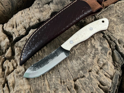 WildEdge Premium Bushcraft Knife – 8-Inch Survival Blade with Ergonomic Bone Handle - Korvel