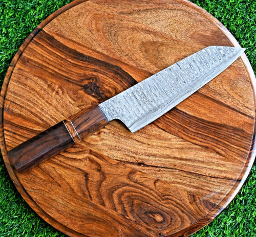 Mastercraft Santoku Knife: Handcrafted Damascus Steel with Rosewood Handle & Leather Case - Korvel