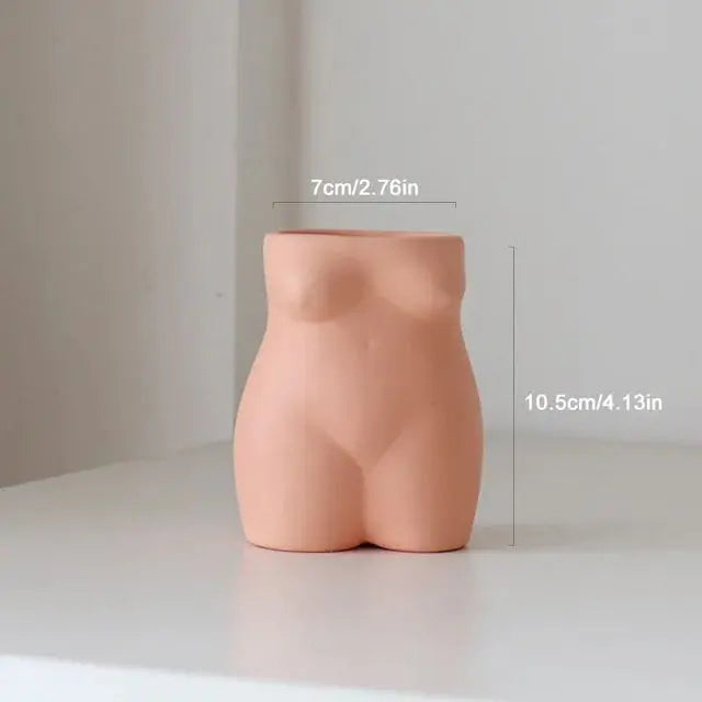 Vases en céramique corps humain - Décor unique pour la maison