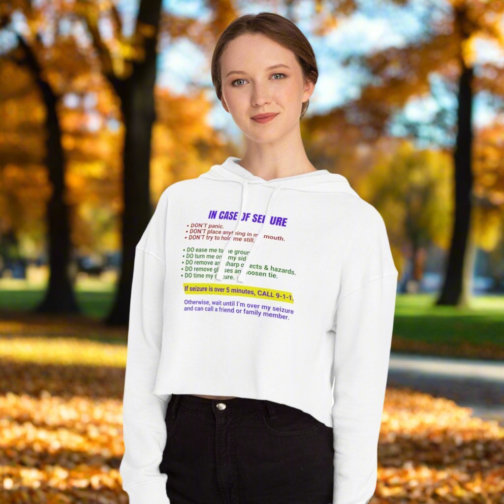 Sweatshirt à capuche court et chic pour femmes