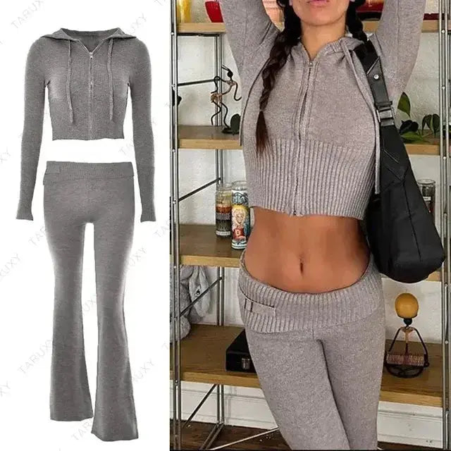 Ensemble de Haut Court à Capuche Tricoté Chic et Pantalons