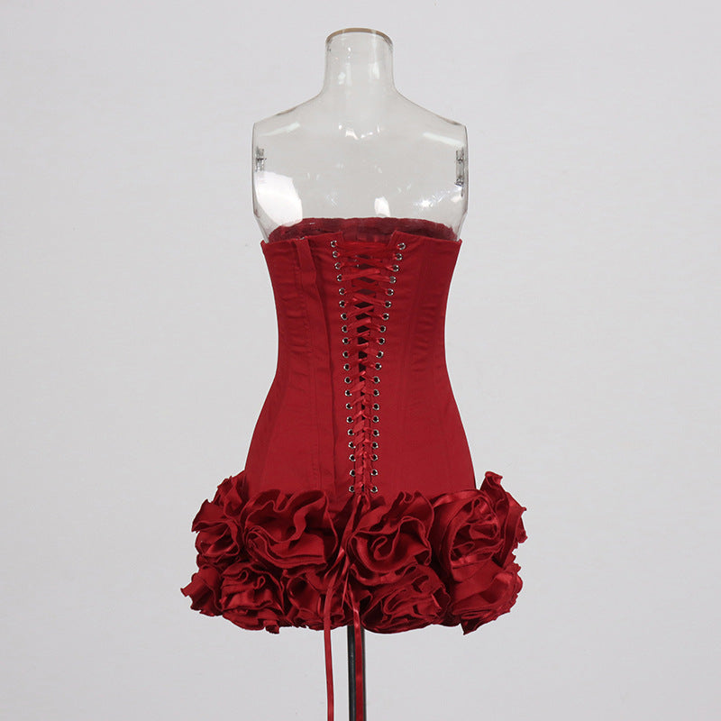 Sexy European and American style dress with strapless shoulder and fashionable three-dimensional flower splicing short dress - Korvel