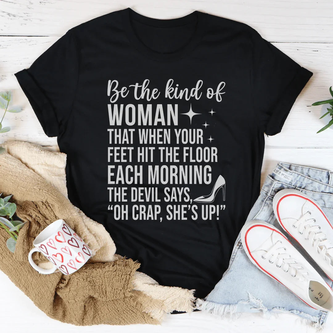 Camiseta She's Up - Suave y Elegante para el Uso Diario
