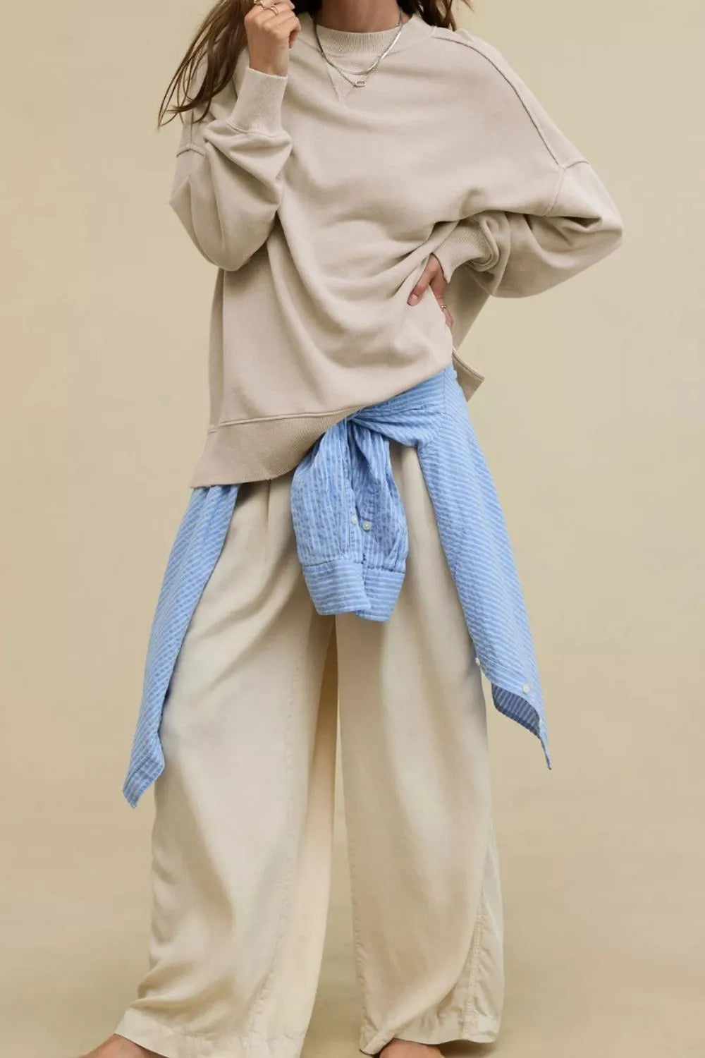 Side Slit Round Neck Long Sleeve Sweatshirt - Korvel
