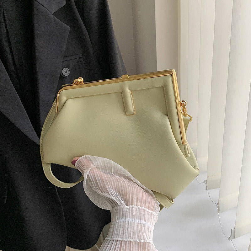 Simple small fragrant cloud bag texture new fashion fashion solid color clip bag shoulder bag crossbody bag - Korvel