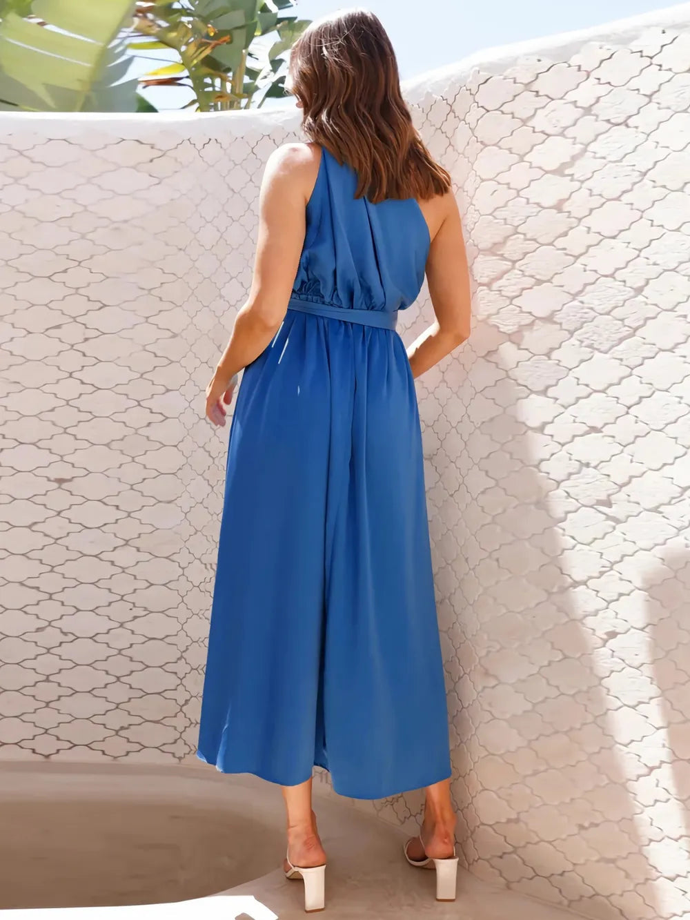 Robe midi élégante à épaule unique