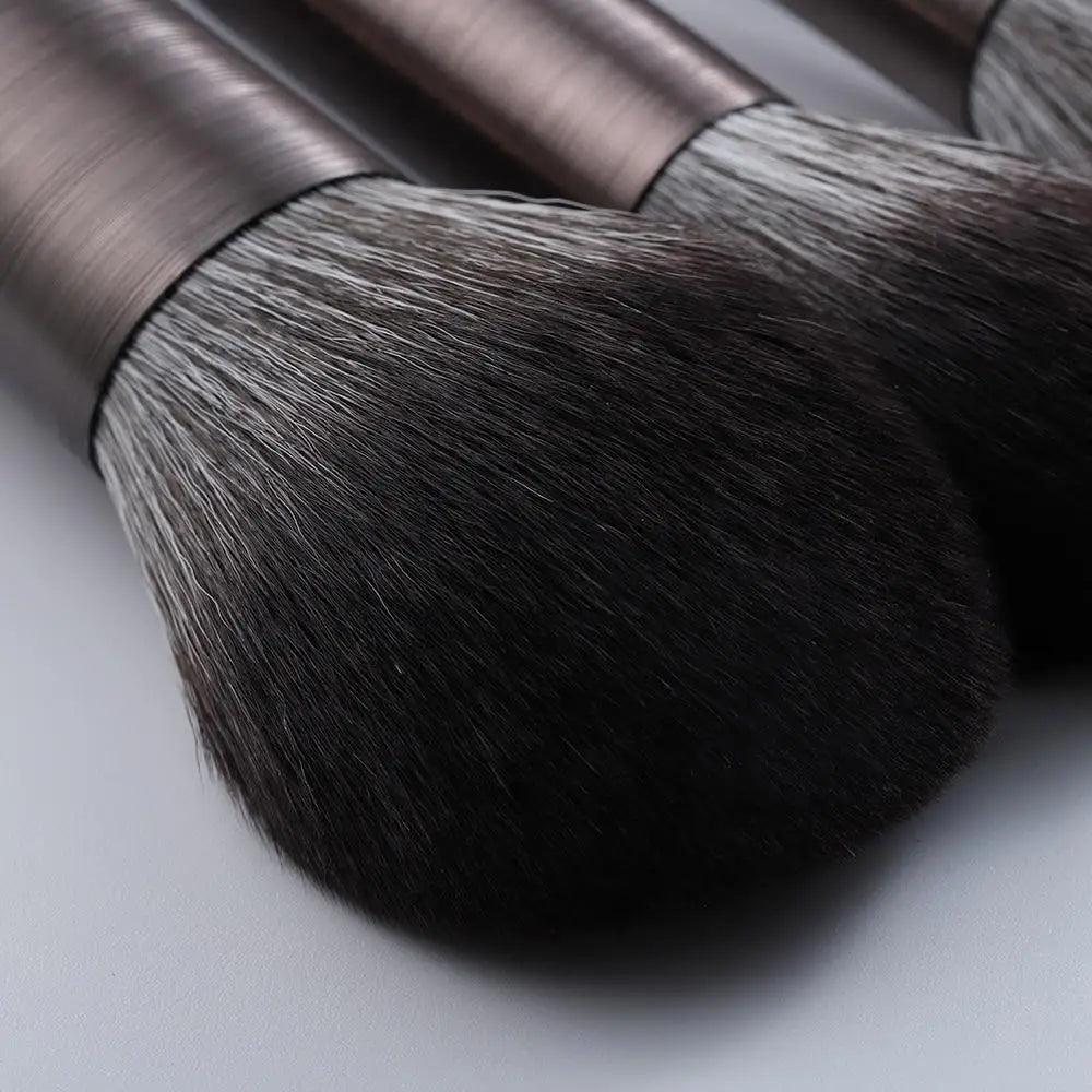 Juego de brochas de maquillaje verde premium de 11 piezas