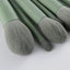 Juego de brochas de maquillaje verde premium de 11 piezas