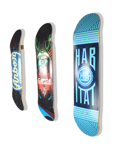 The Floater Deck Display