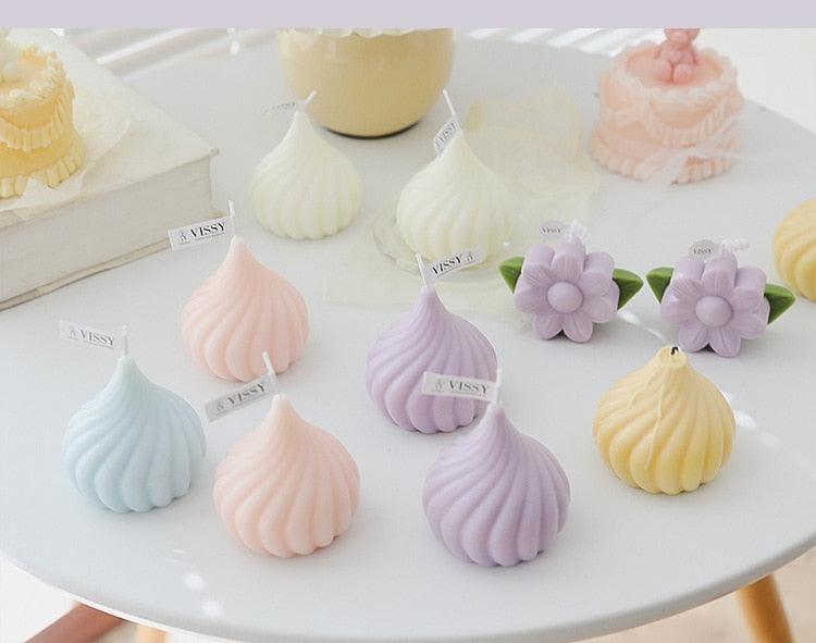 Petite Bougie Tourbillon - Aromathérapie Élégante pour la Décoration Intérieure