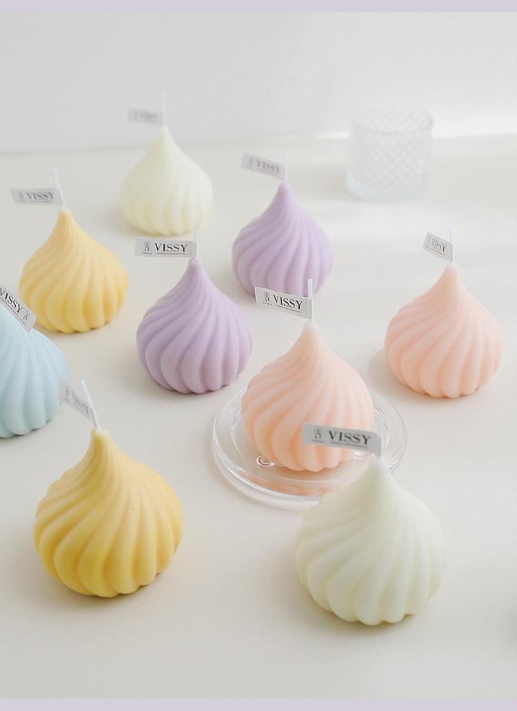 Petite Bougie Tourbillon - Aromathérapie Élégante pour la Décoration Intérieure