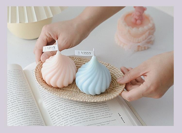 Petite Bougie Tourbillon - Aromathérapie Élégante pour la Décoration Intérieure