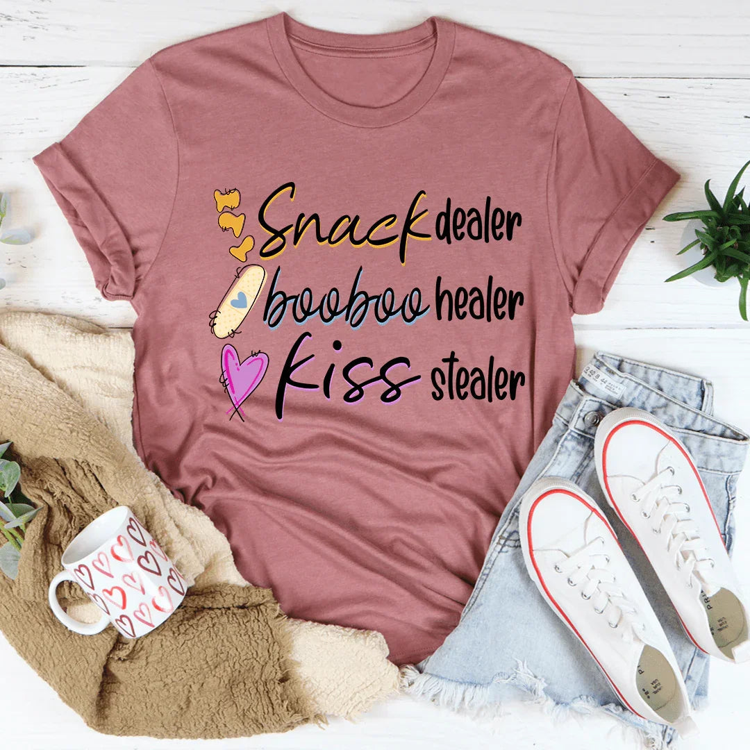 Camiseta del comerciante de bocadillos, el sanador Booboo y el ladrón de besos