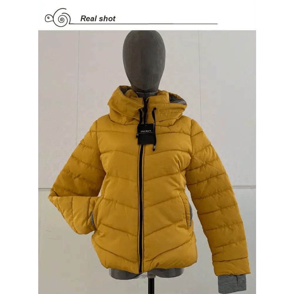 Cozy Women's Winter Jacket - Stylish Hooded Puffer Coat - Korvel