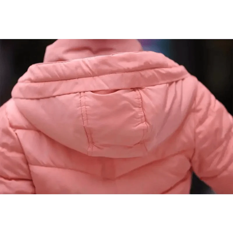 Cozy Women's Winter Jacket - Stylish Hooded Puffer Coat - Korvel