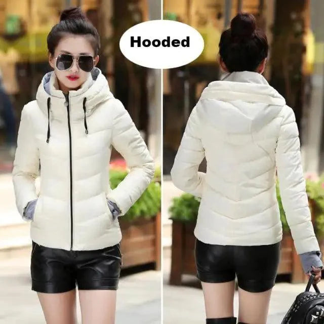 Cozy Women's Winter Jacket - Stylish Hooded Puffer Coat - Korvel