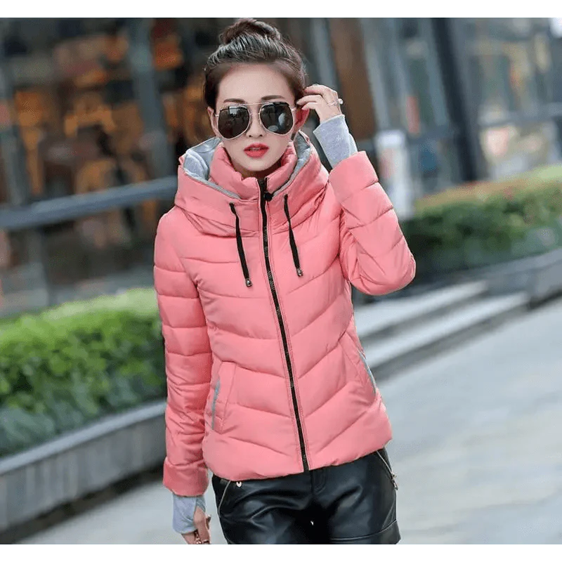 Cozy Women's Winter Jacket - Stylish Hooded Puffer Coat - Korvel