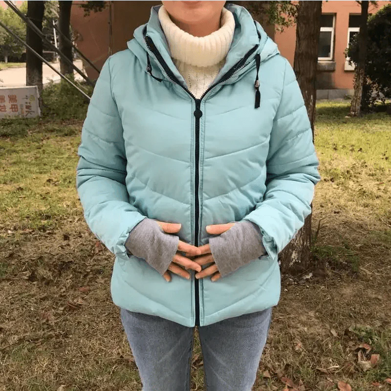 Cozy Women's Winter Jacket - Stylish Hooded Puffer Coat - Korvel