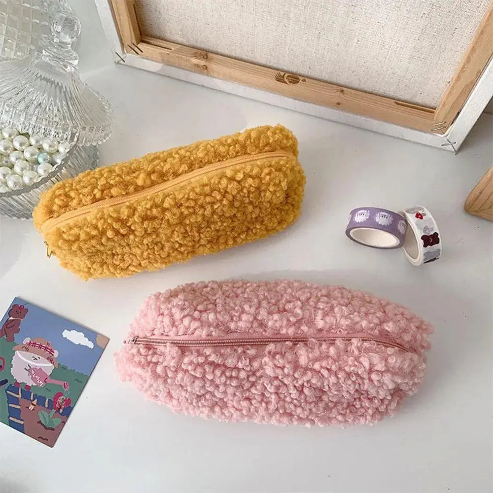 Trousse à crayons en peluche douce - Poche de rangement élégante et polyvalente
