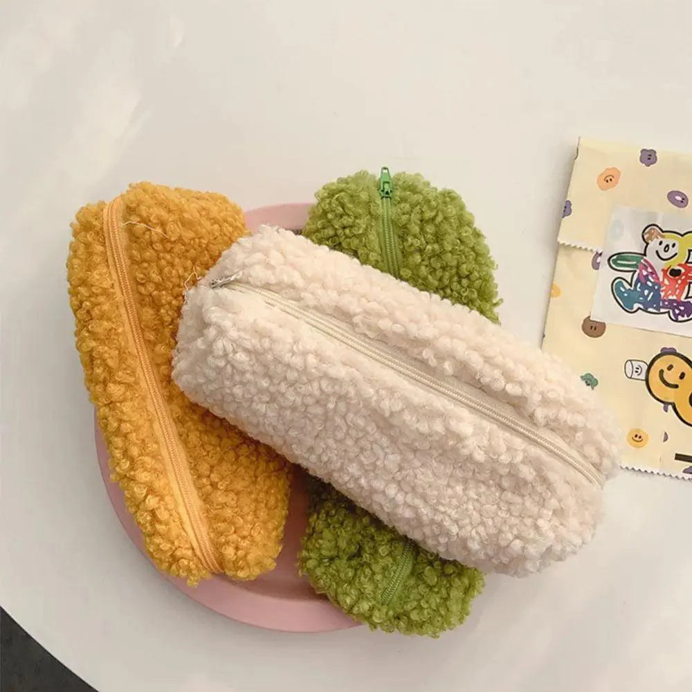 Trousse à crayons en peluche douce - Poche de rangement élégante et polyvalente