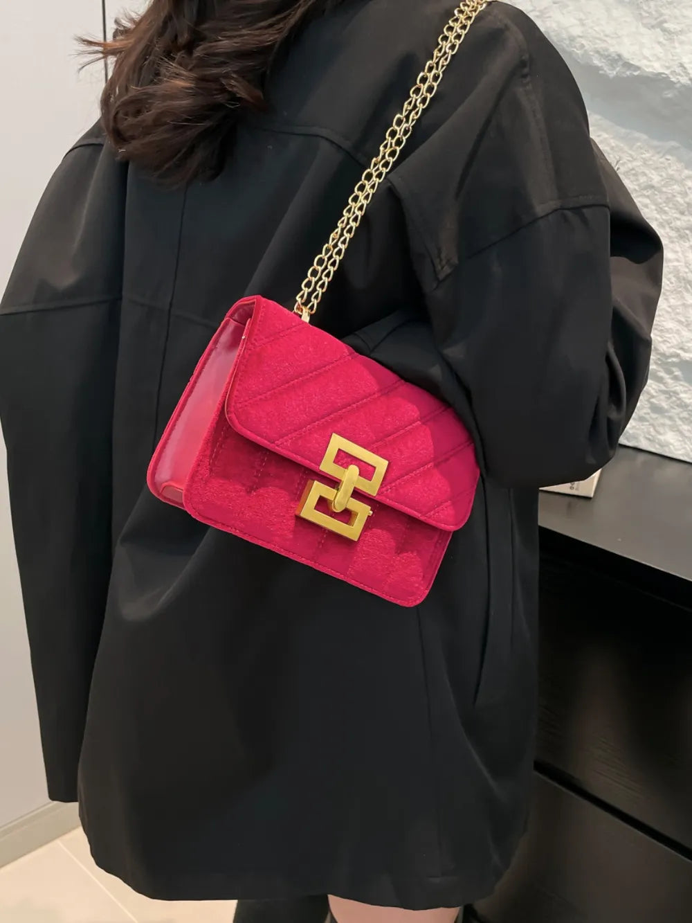Solid Color Chain Shoulder Bag - Korvel