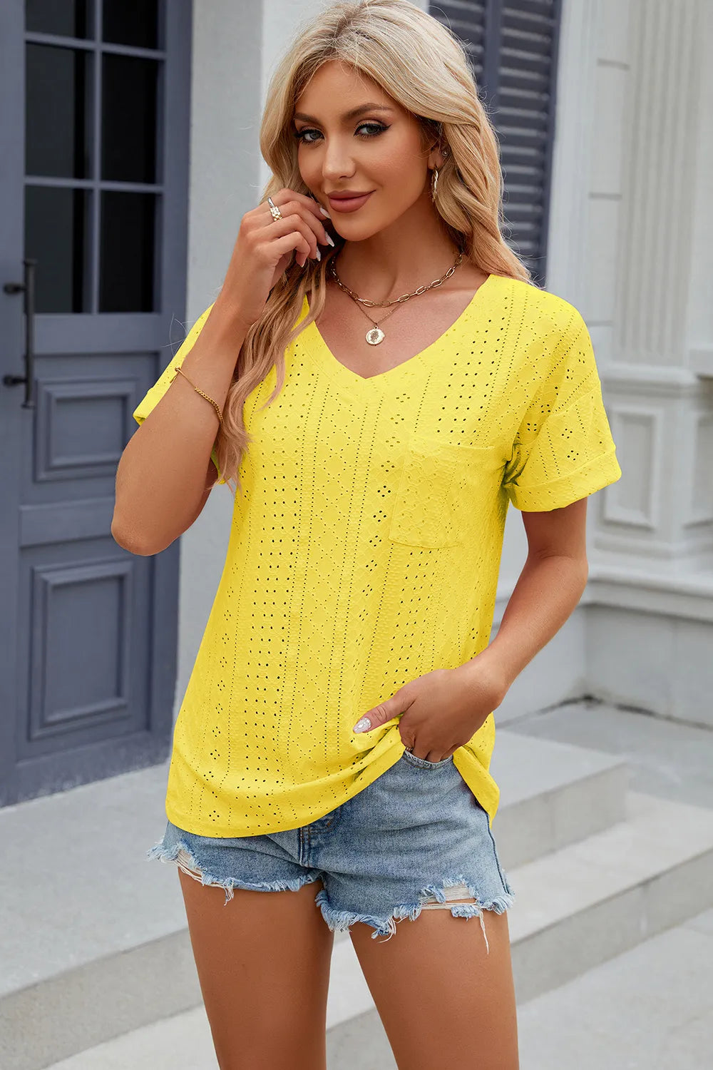 Solid color pocket V-neck loose short sleeved T-shirt top for women - Korvel