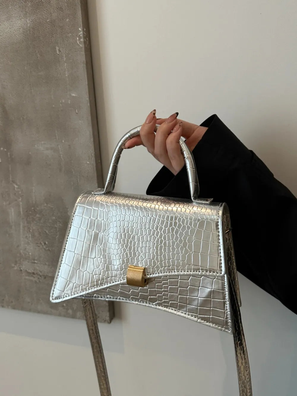 Solid Color PU Leather Handbag - Korvel