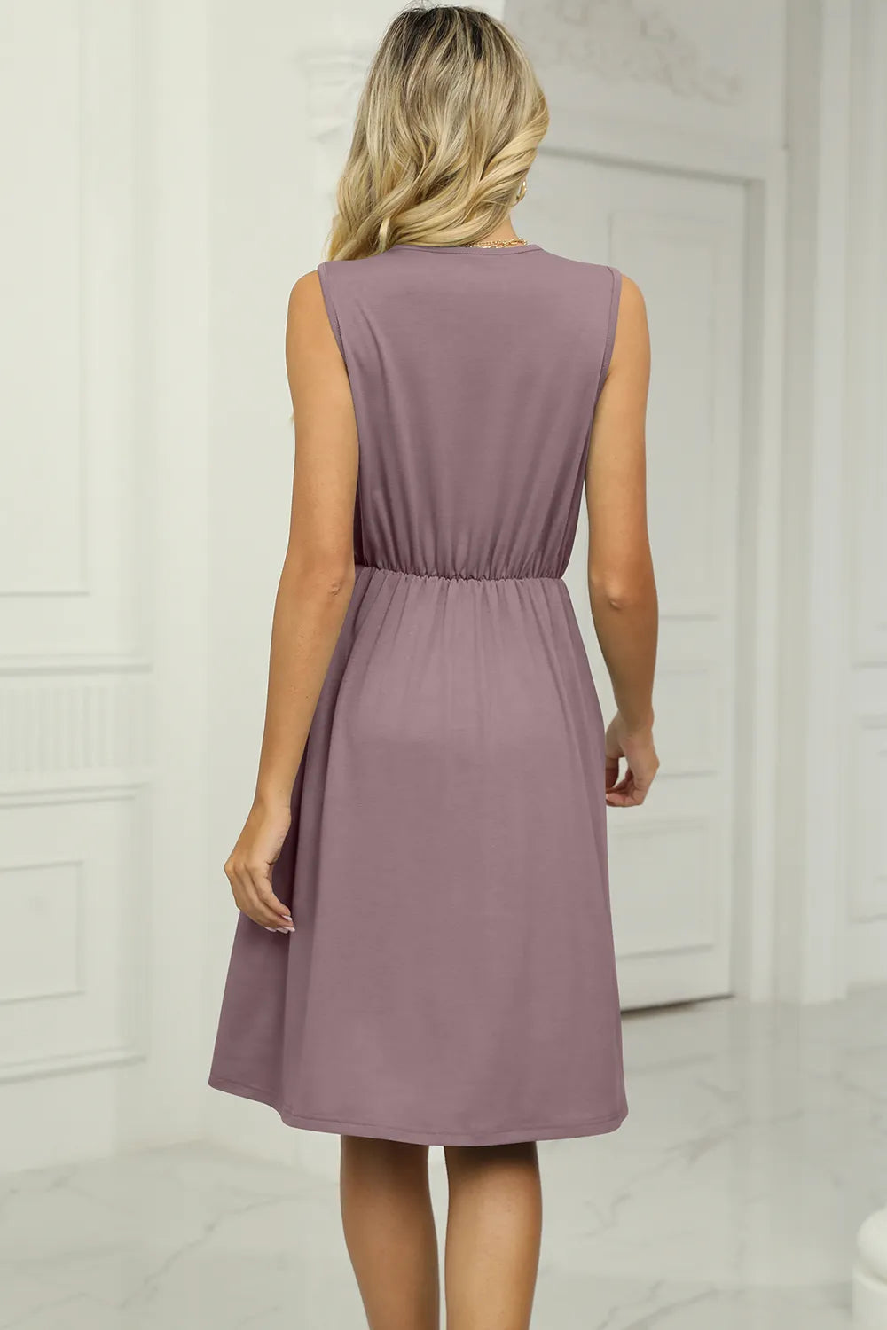 Solid color V-neck lace patchwork sleeveless pocket waist cinching dress - Korvel