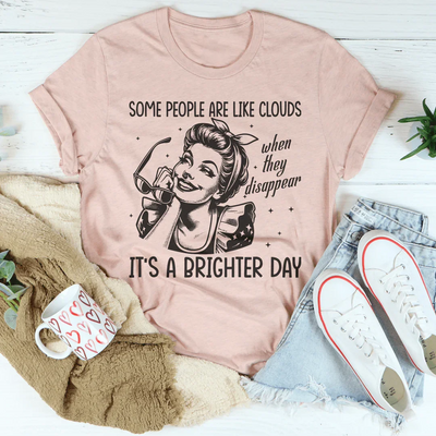 T-shirt Jour Plus Lumineux : Embrassez la Lumière