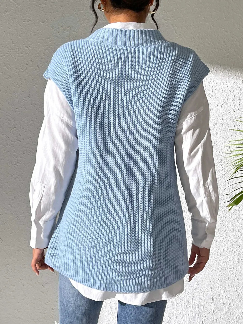 V-Neck Hand Hook Flower Splicing Sweater