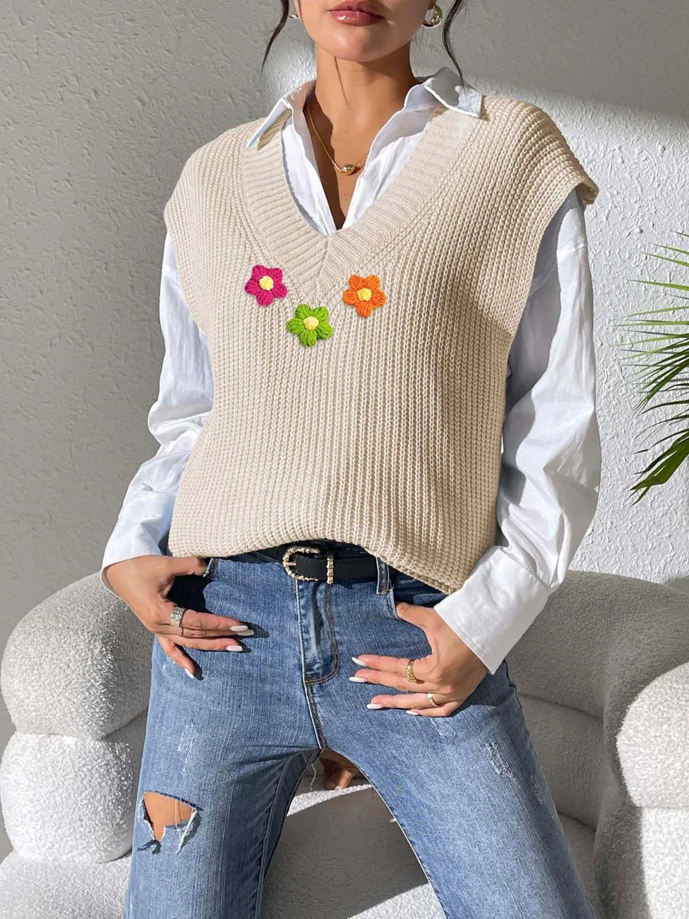 V-Neck Hand Hook Flower Splicing Sweater