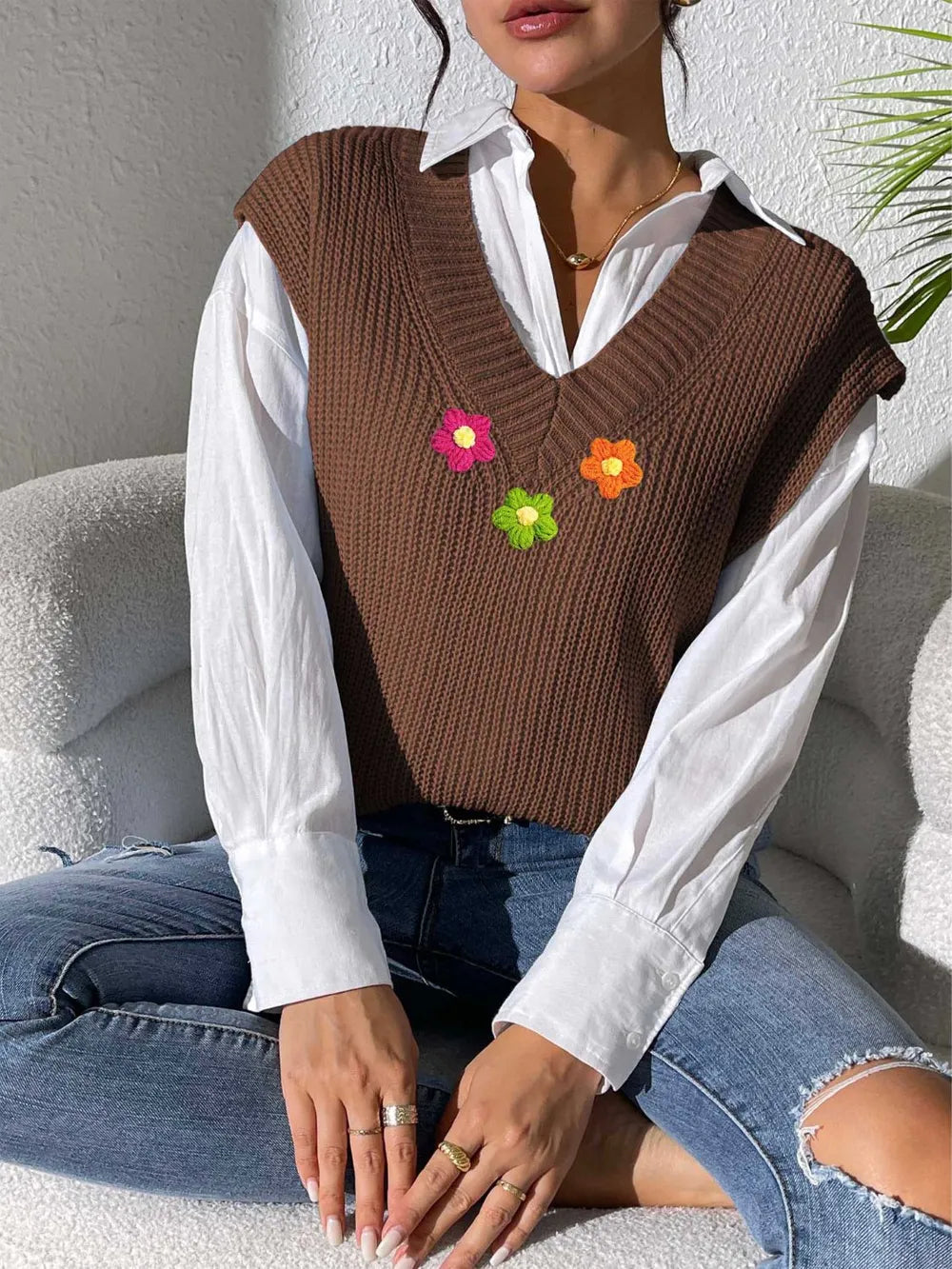 V-Neck Hand Hook Flower Splicing Sweater
