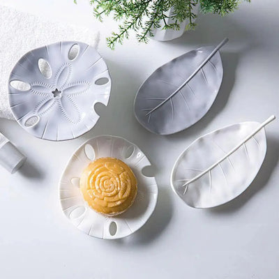 Exquisite Leaf Shape Soap Dish - Elegant Bathroom Accessory