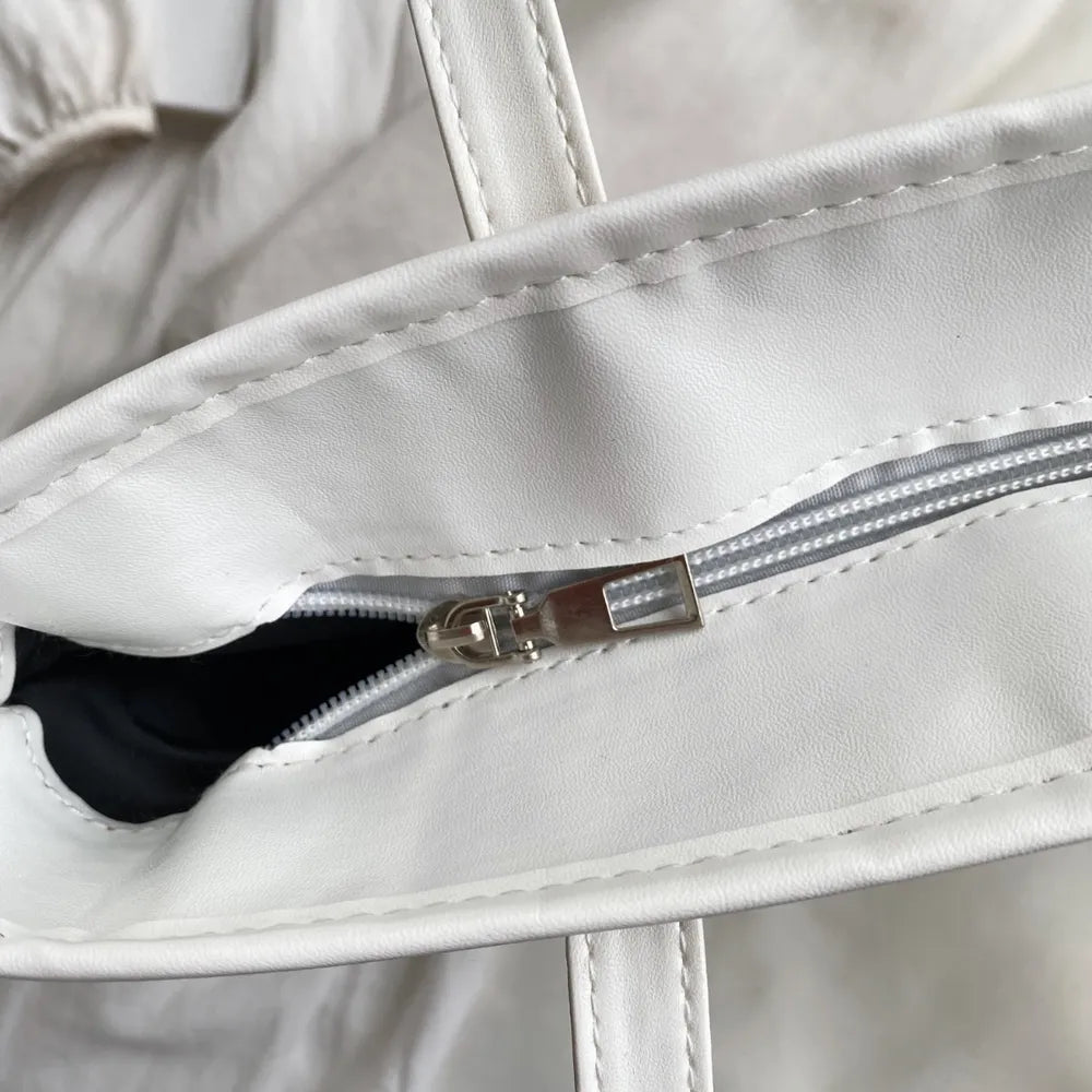 Straw Weave Leather Strap Tote Bag - Korvel
