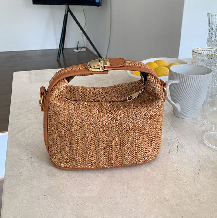 Sac à bandoulière en paille tissée élégant pour femmes