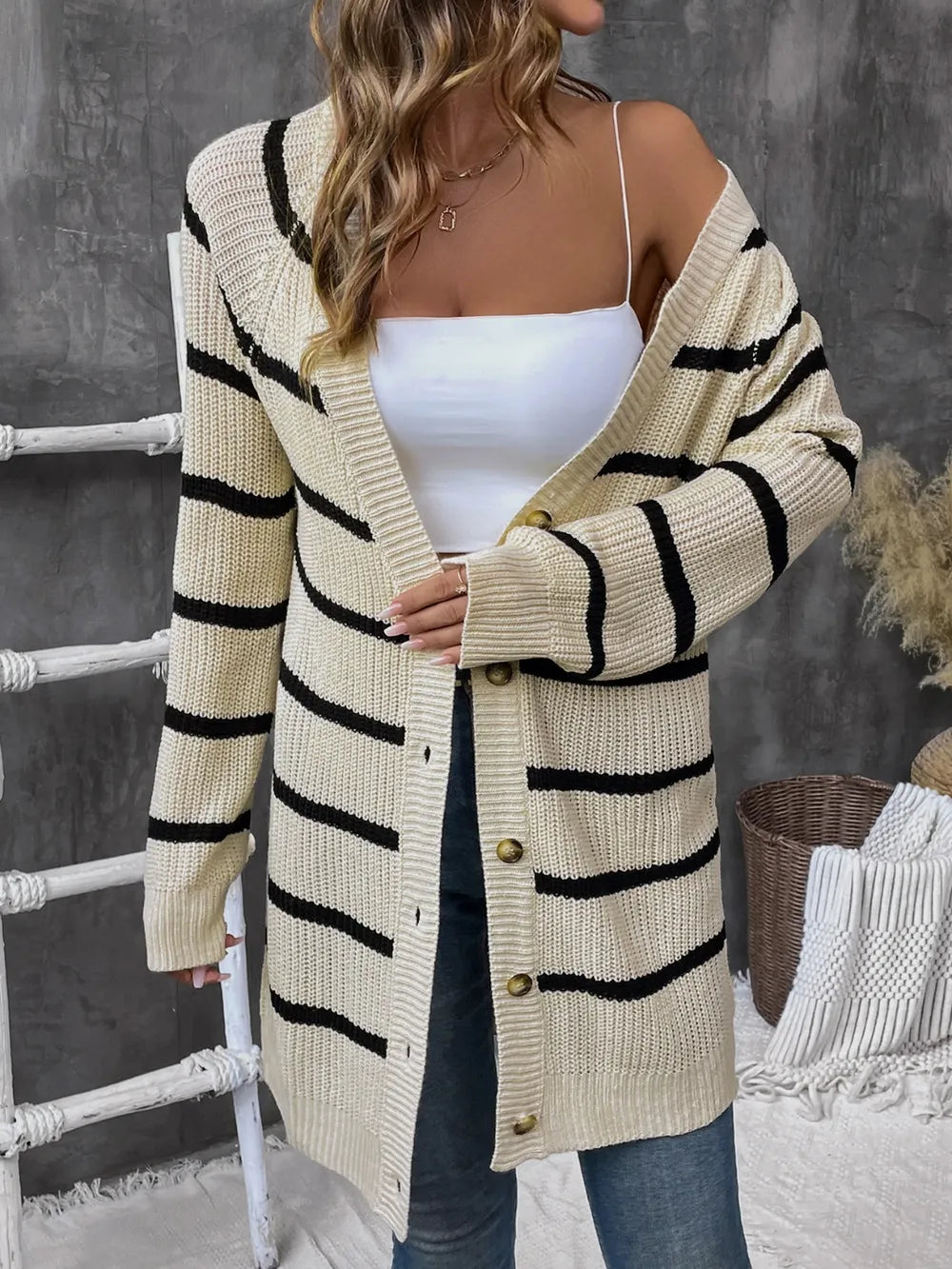 Cardigan à manches longues rayé avec boutons